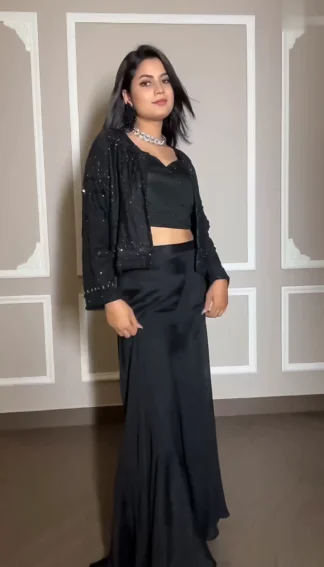 Black Palazzo With Embroidered Jacket