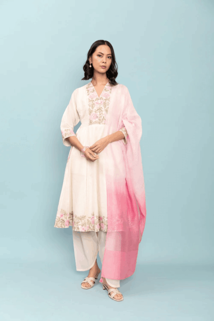 Pink Linen Kurta Set with Chiffon Dupatta